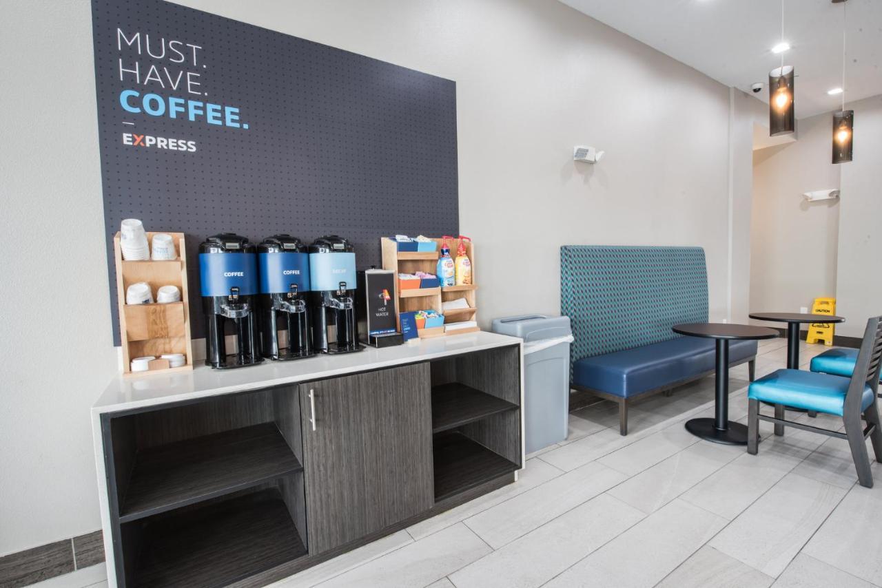 Holiday Inn Express & Suites Houston - Hobby Airport Area By Ihg Bagian luar foto