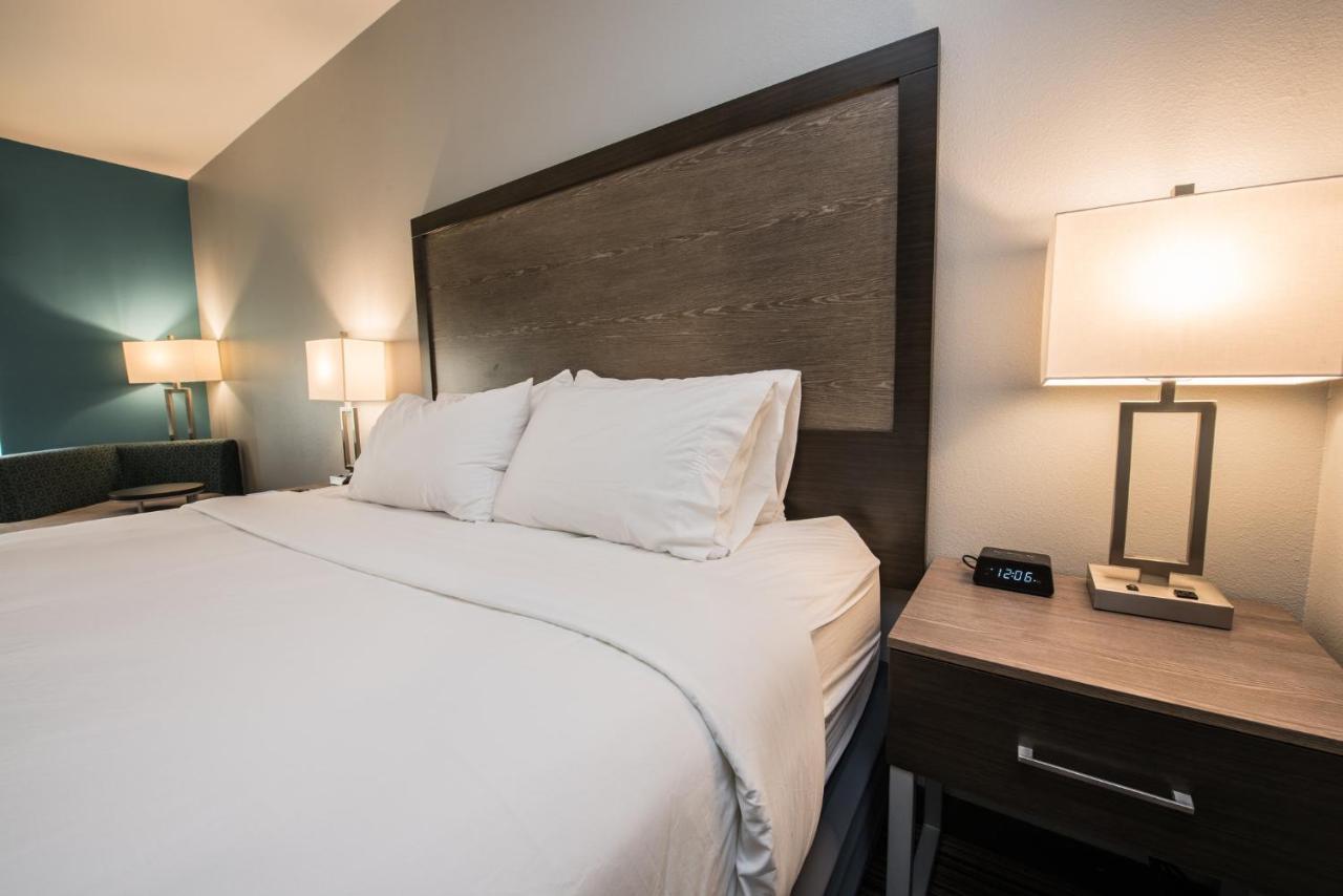 Holiday Inn Express & Suites Houston - Hobby Airport Area By Ihg Bagian luar foto