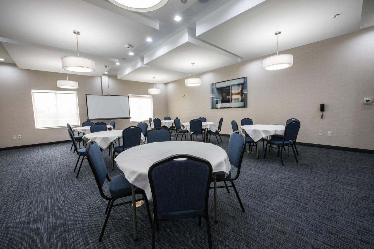 Holiday Inn Express & Suites Houston - Hobby Airport Area By Ihg Bagian luar foto